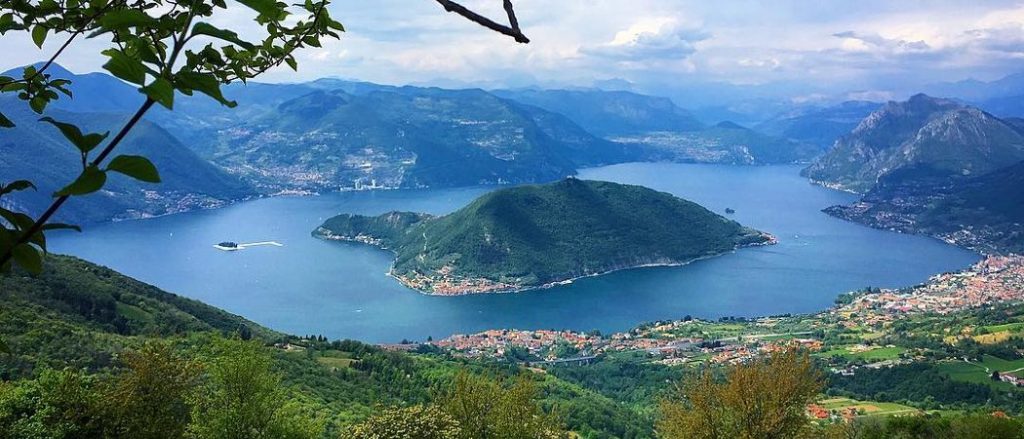 Come vanno le cose sul Sebino nel primo mese dopo Christo