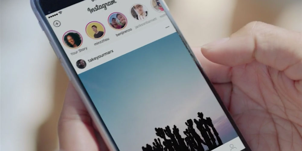 La nuova funzione di Instagram (praticamente uguale a Snapchat)