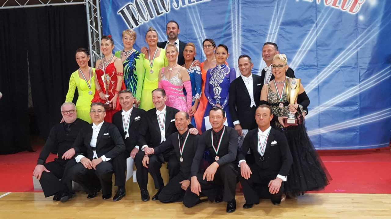 Diego Curnis e la sua Rosy Dance La Bergamo che balla (e vince)
