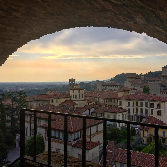 Città Alta e nuvole – Veronica Bolis