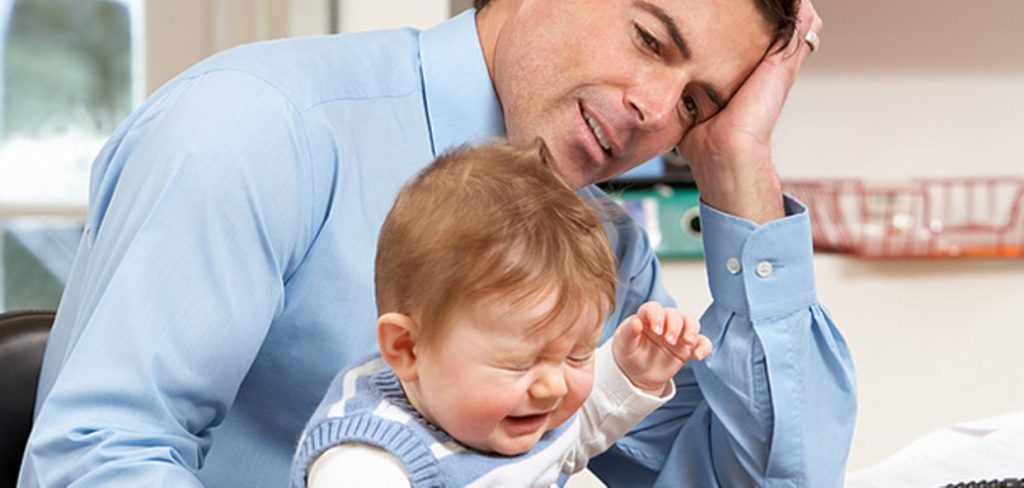 Papà, tenete a bada il vostro stress Rallenta il corretto sviluppo dei figli