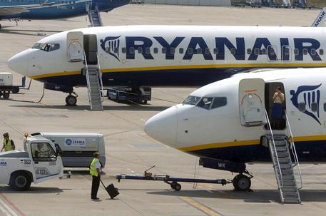 Ryanair raises full-year profit forecast