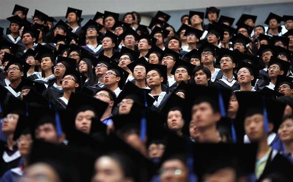 I giovani italiani se ne vanno in Cina che è diventata la nuova El Dorado