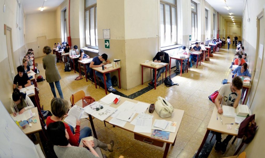 maturita_2015-1030x615