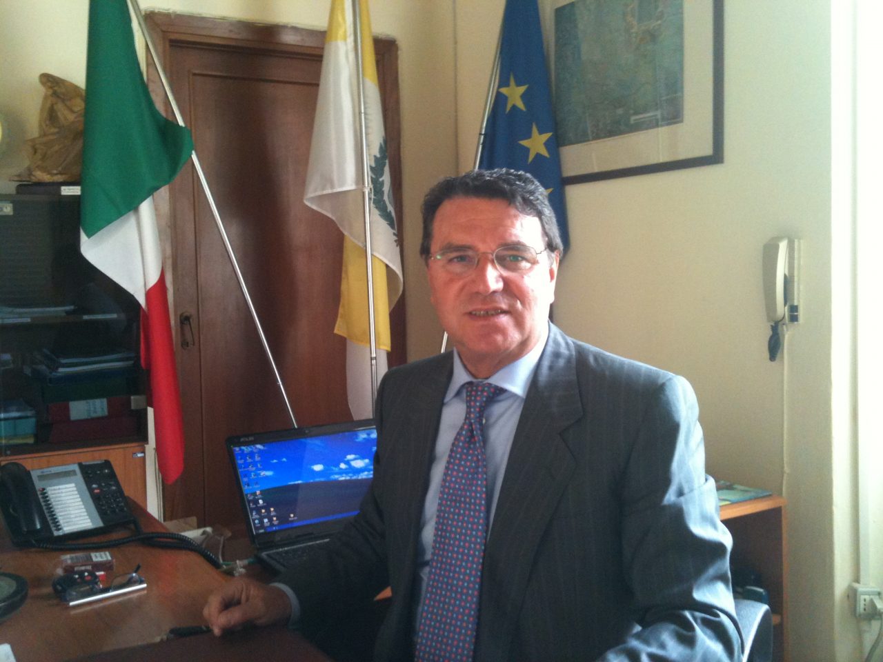 Ex sindaco attaccato per mille euro Ora il commissario ne prende 8mila