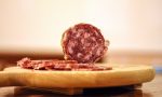 Un salame come tradizione ordina Di Locatelli, quello dello Strachitunt