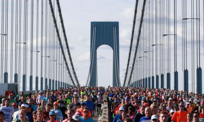 Lo spettacolo della maratona di NY Il primo italiano è un bergamasco