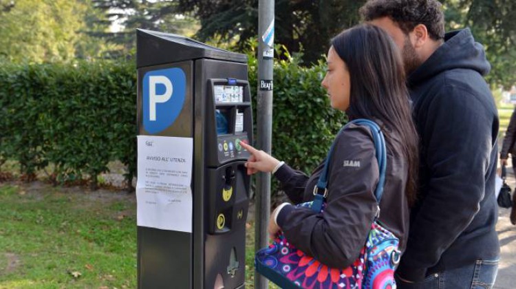 La situazione parcheggi a Bergamo Istruzioni base di sopravvivenza
