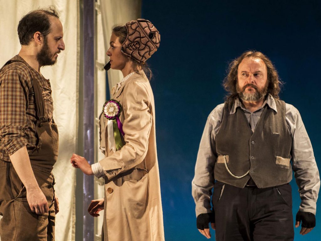 Baricco apre la prosa al Donizetti Spettacolo su misura per Balasso