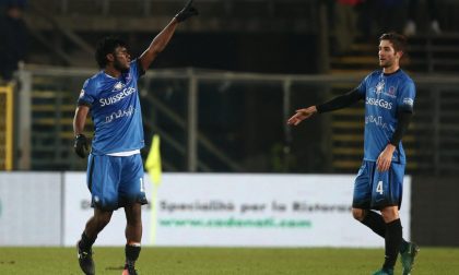 Kessie sembra Babbo Natale Carbone per Kurtic e Conti