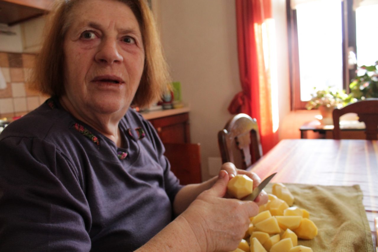 Intervista a una nonna valdimagnina Incarnazione della bergamaschità