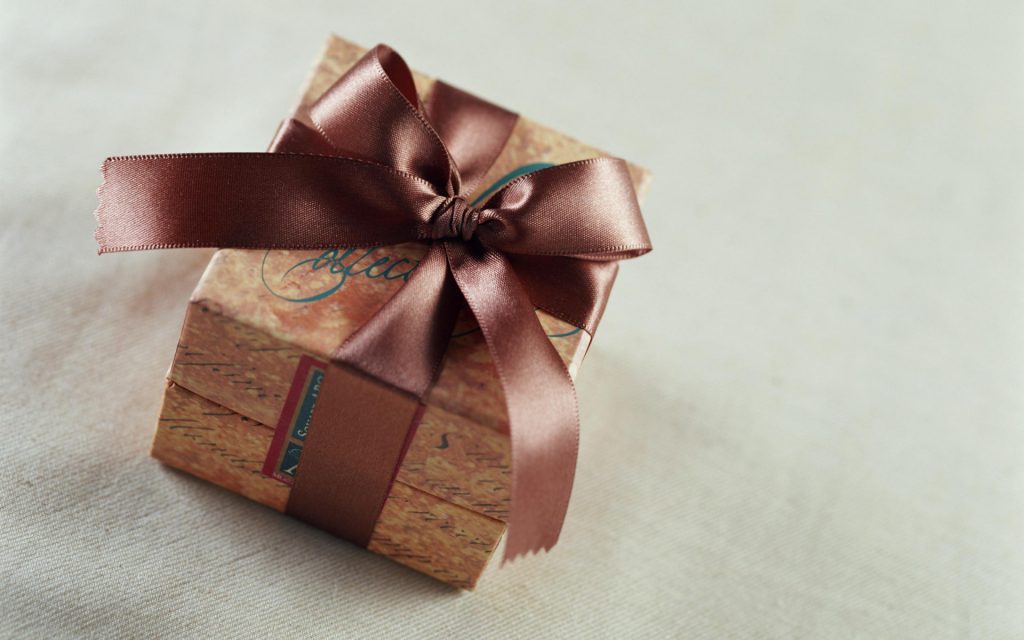 little-gift-box1-1920x1200-wide-wallpapers-net