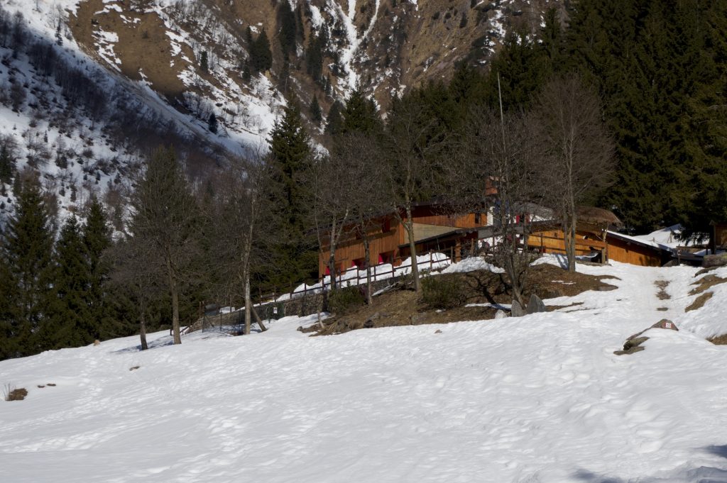 rifugio-alpe-corte-inverno