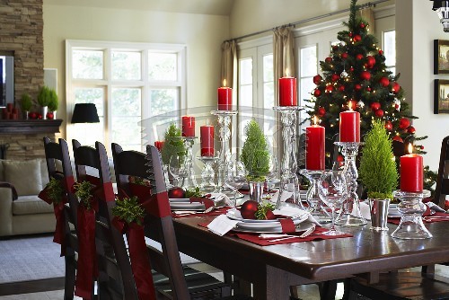 table-decorations-red-candle-for-christmas-2014