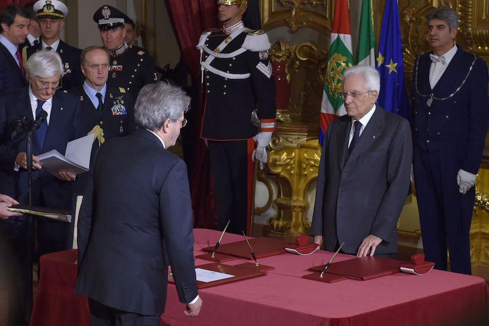 I ministri del Governo Gentiloni (Cioè, quasi tutti uguali a prima)