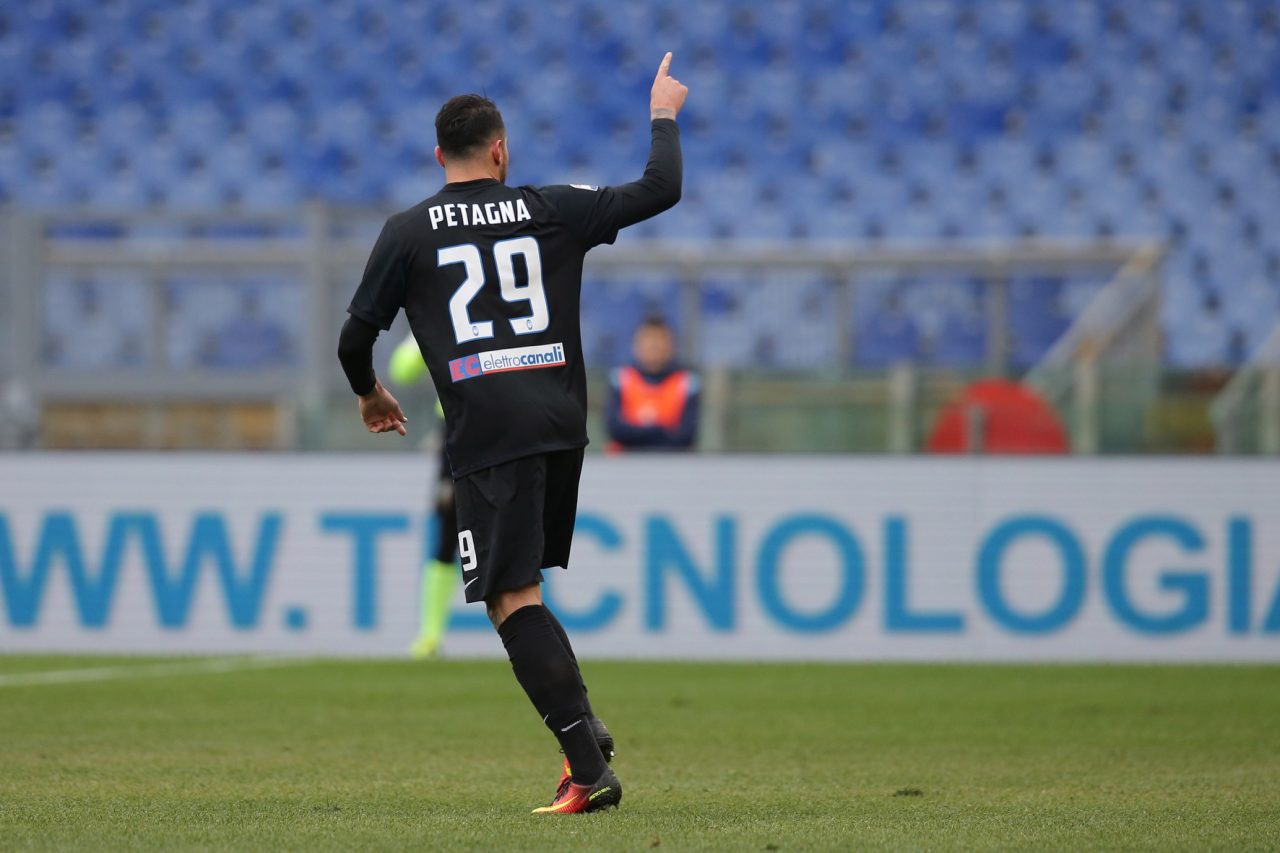 La Lazio batte la Dea in rimonta (su rigore)