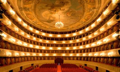 Il Teatro Donizetti chiude per 2 anni Ristrutturazione, si parte a ottobre