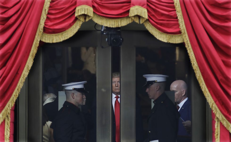 Trump, il presidente oscuro