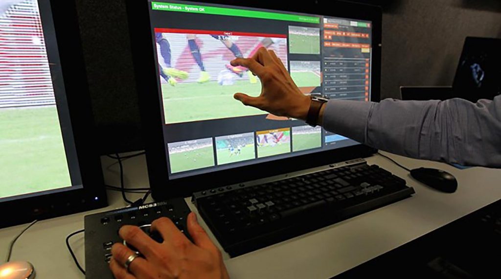 Var, la moviola che fa invidia all’FBI