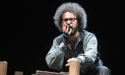 Quel San Francesco sconosciuto raccontato da Cristicchi a teatro