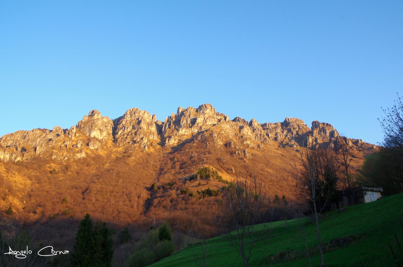 Alba sul Monte Cancervo – Angelo Corna