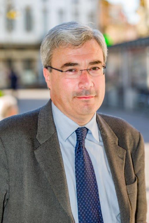 Ha insegnato con una laurea fasulla Il pm su Pezzoni: non è stata truffa