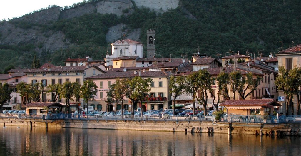 Passeggiata nella bella Sarnico