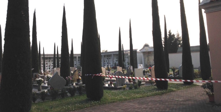 Il cimitero di Osio Sopra è pieno