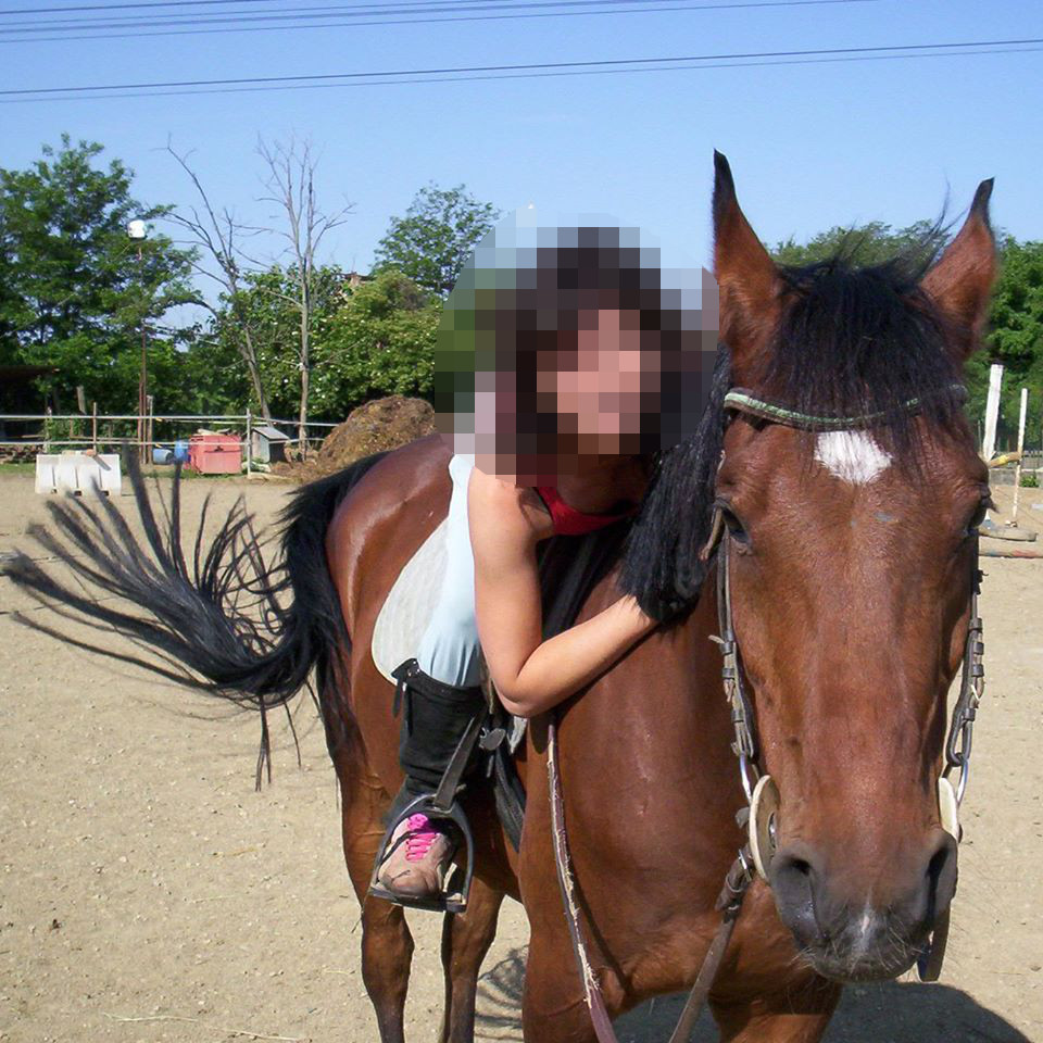 «Ha tentato di uccidere il figlio perché maltrattata dal marito»