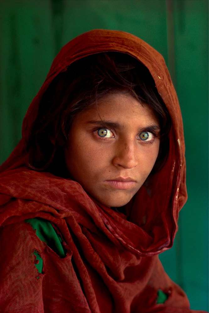 Steve Mc Curry. La ragazza afghana. Pakistan, 1984