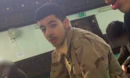 Chi è l'attentatore di Manchester (raccontato dalla stampa inglese)