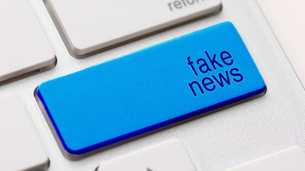 Cinque notizie che non lo erano Tra mostri marini e diffamazioni