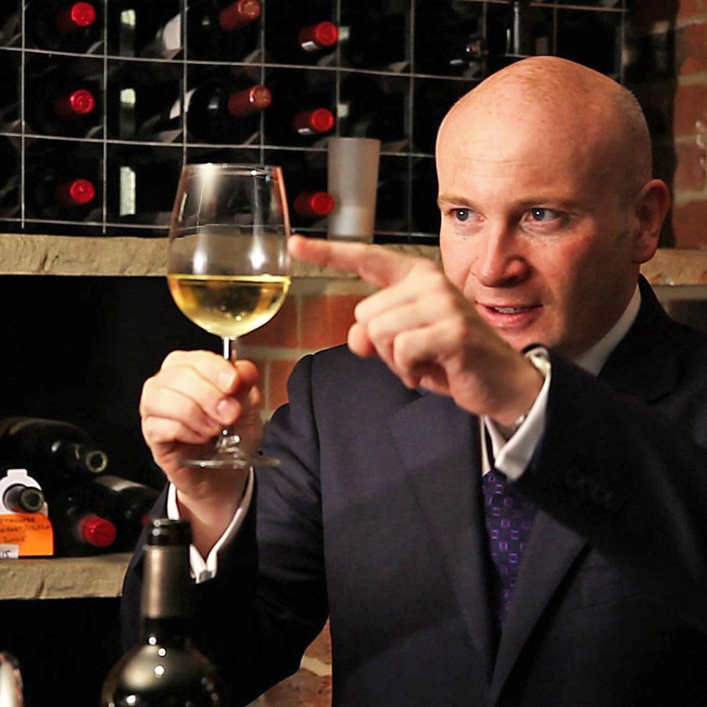 Pensieri segreti di una commessa La povera moglie del sommelier