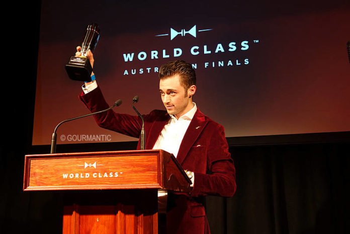 Un cocktail con whiskey e porcini Bergamasco premiato in Australia