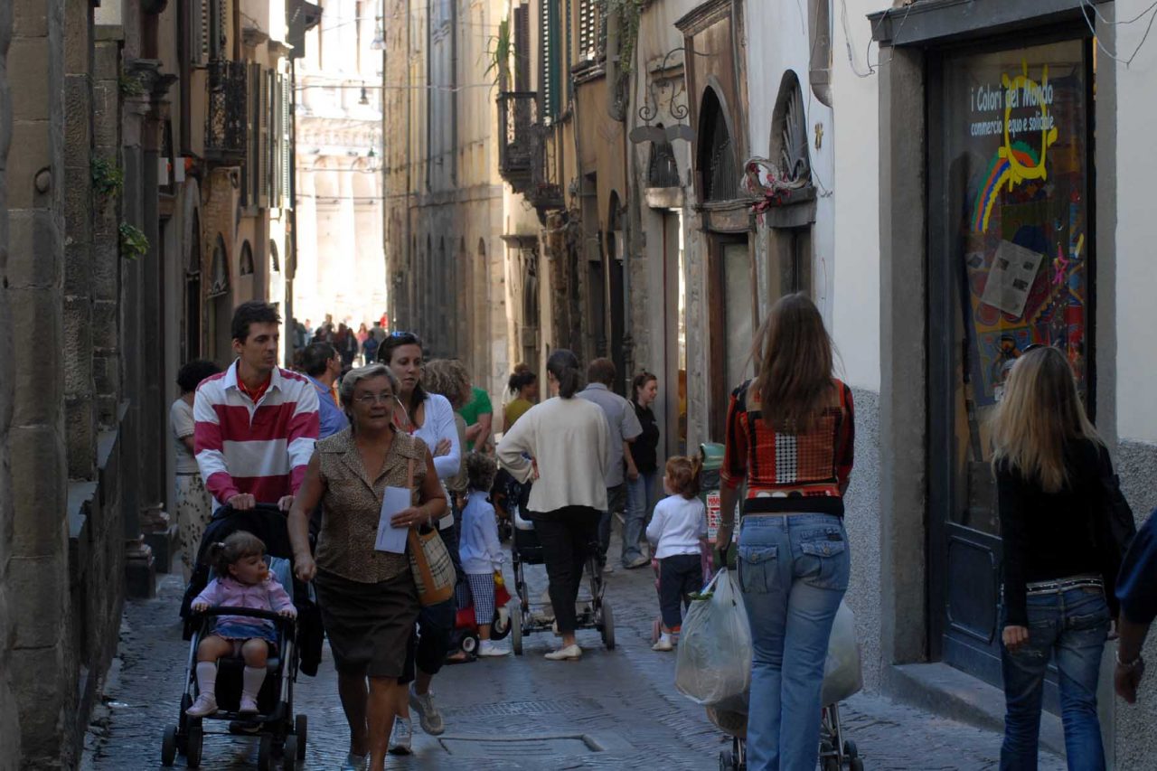 Contagi in Bergamasca, curva stabile: dal 15 al 21 settembre 255 casi. I dati Comune per Comune