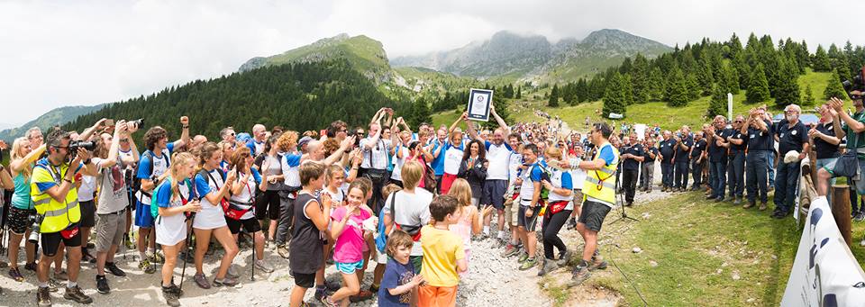Abbraccio da record alla Presolana La cordata è officially amazing