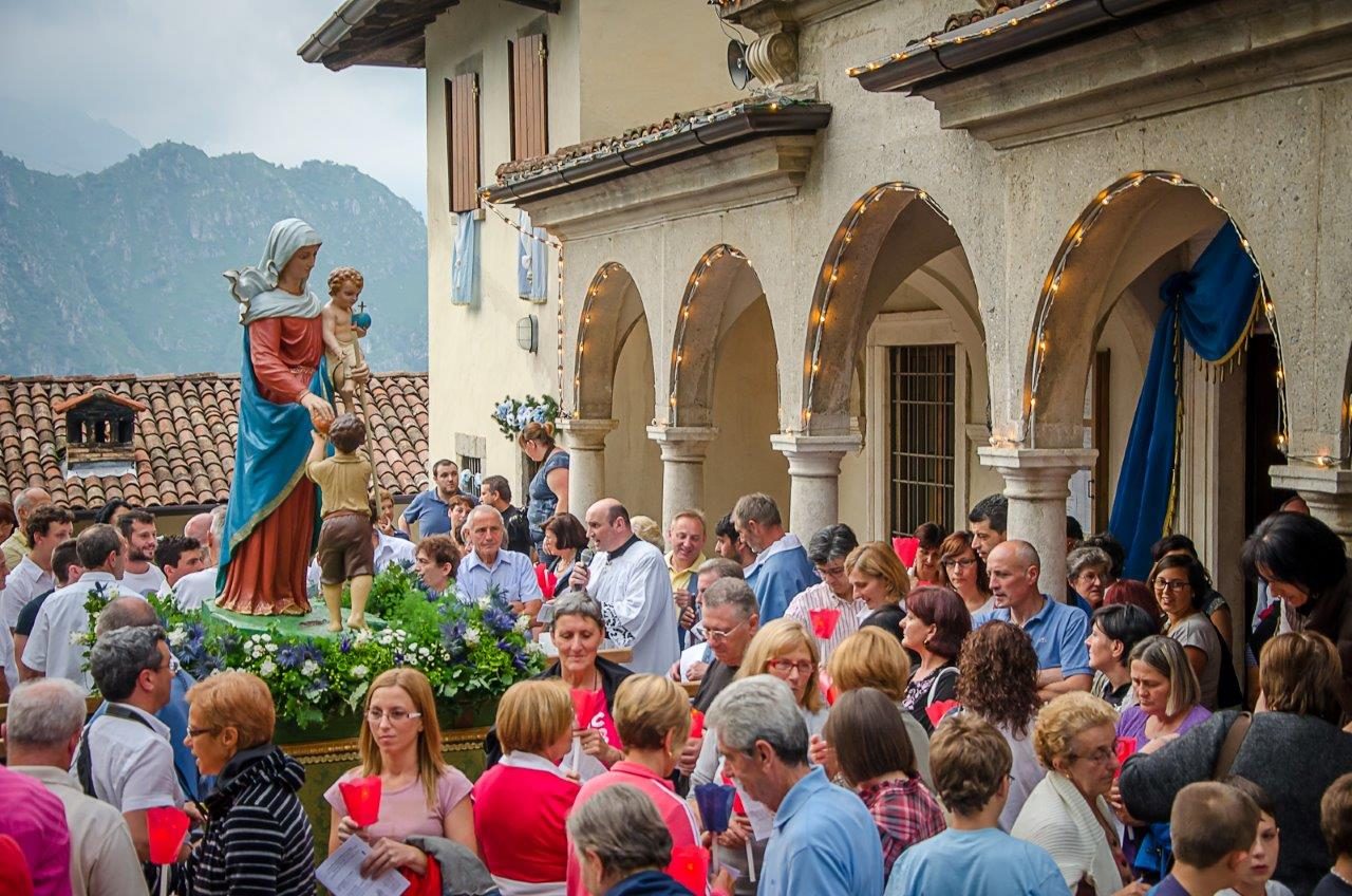 I casnighesi e la loro Madonnina In questi giorni di festa grande
