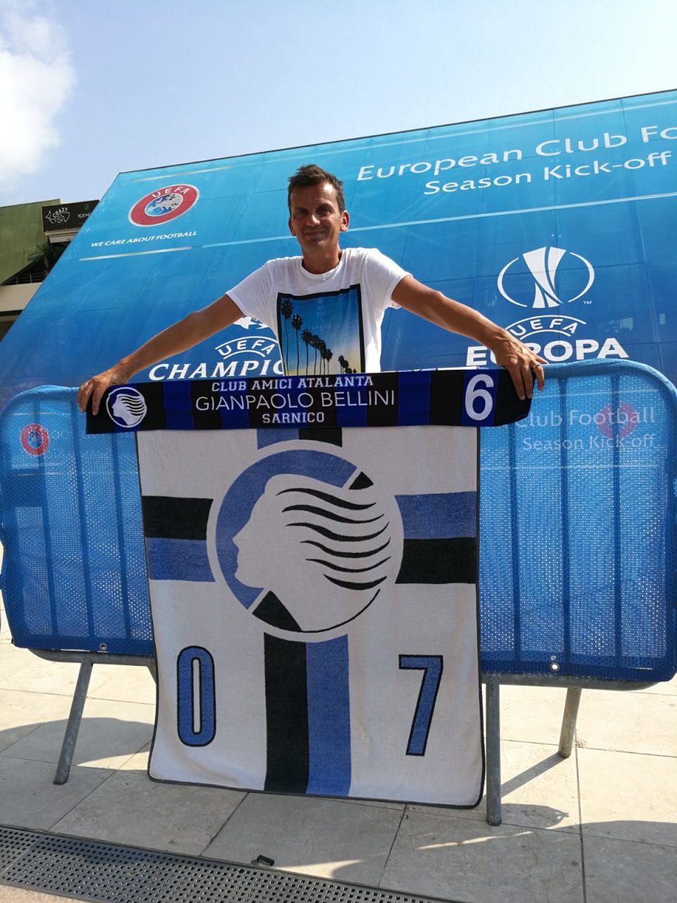 Sergio da Sarnico e la sua famiglia Un vessillo nerazzurro a Montecarlo