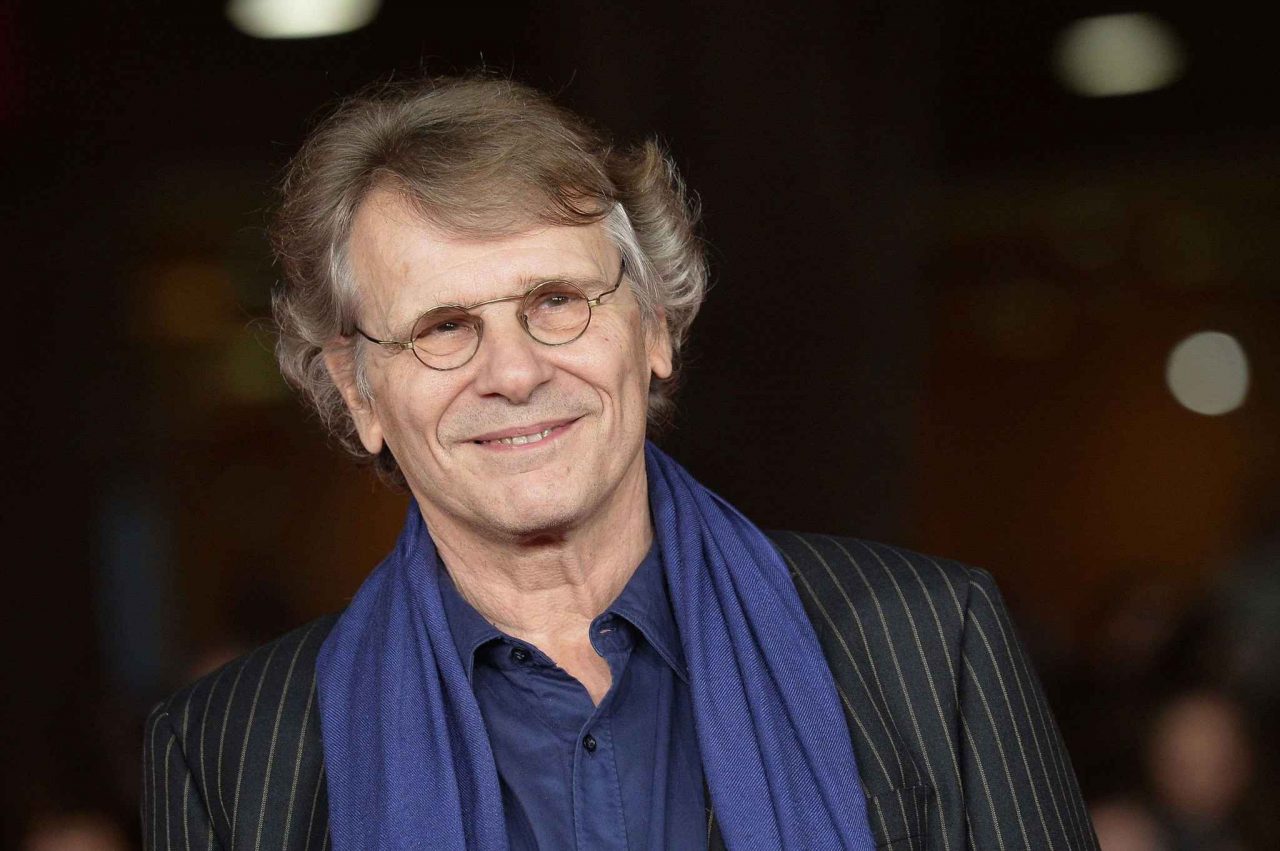 Pennac: «Impossibile non parlare di chi bussa alle nostre porte»