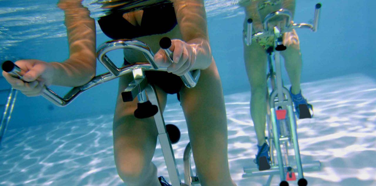 I benefici degli sport acquatici Dal nuoto alle ultime tendenze