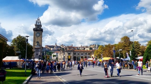 Mercatanti – Alessia Longa