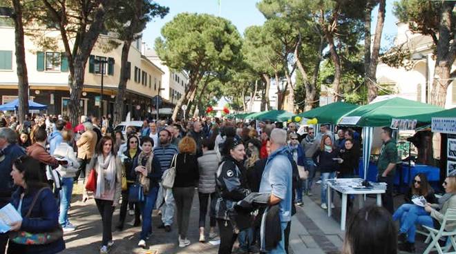Exponiamo Dalmine, la kermesse che celebra i commercianti