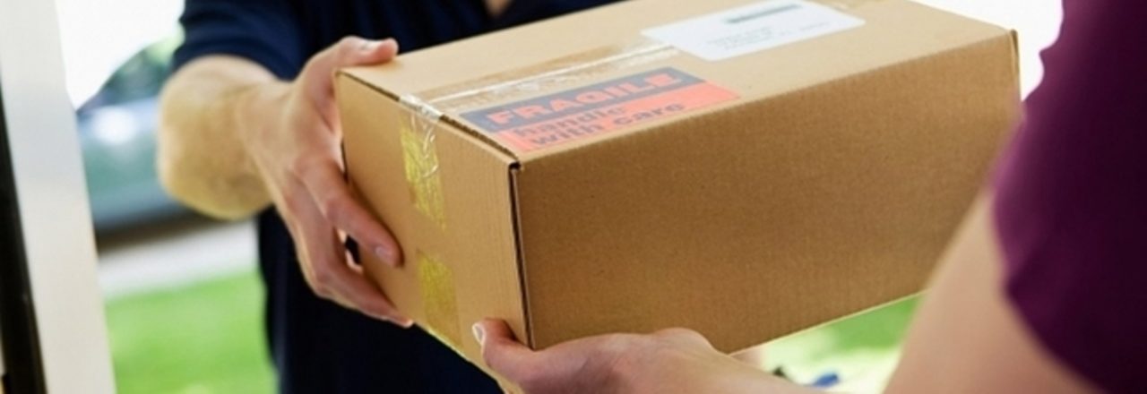 La mania diffusa dell’e-commerce che però inquina e fa traffico