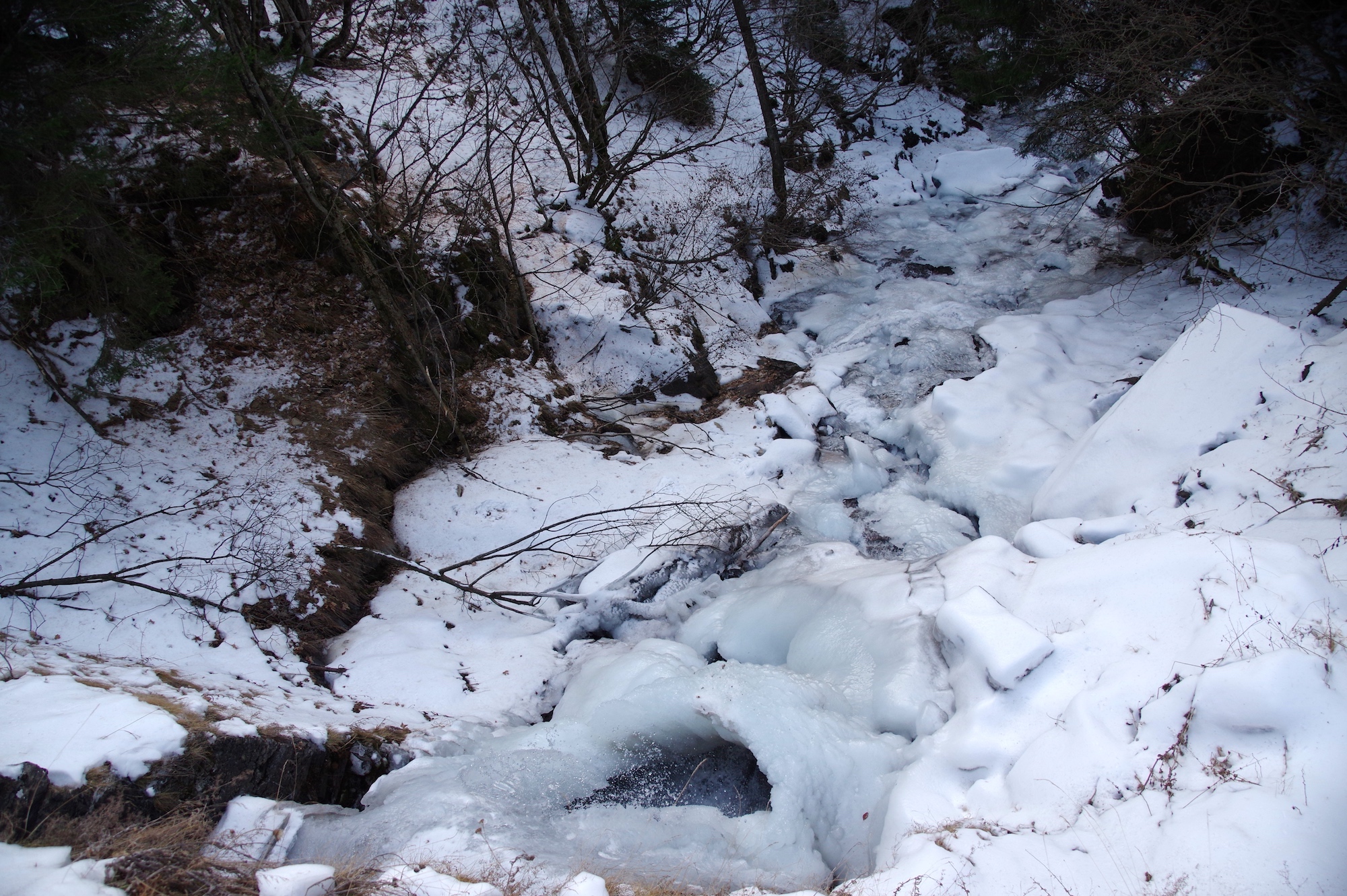 1 - Cascata di Valsambuzza