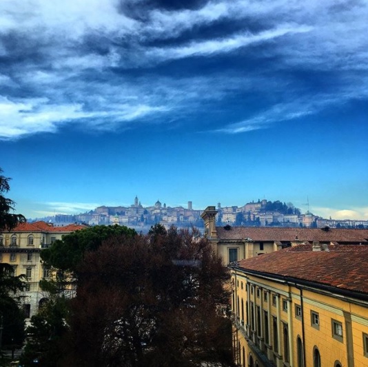 Camera con vista – Lucio Brignoli