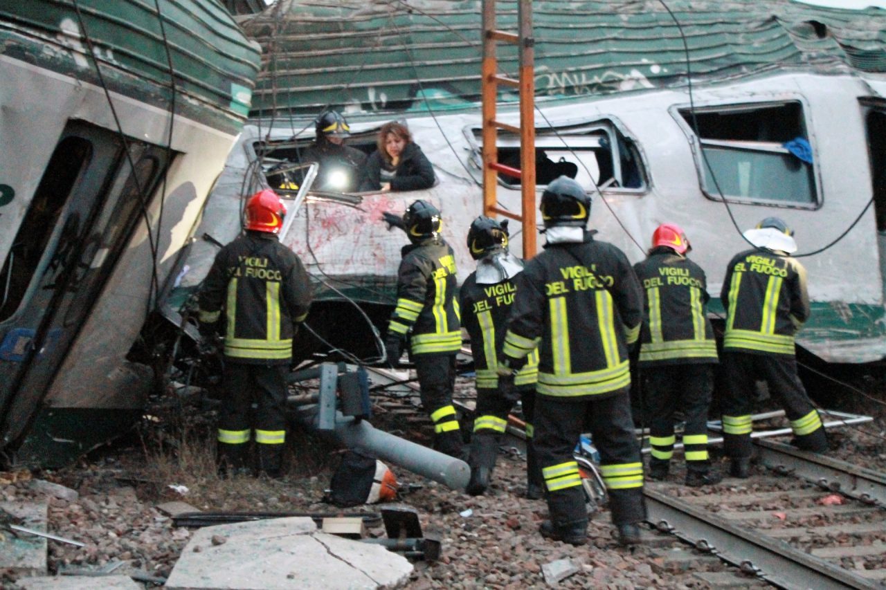 Il treno deragliato a Pioltello «Ho frenato ma era troppo tardi»