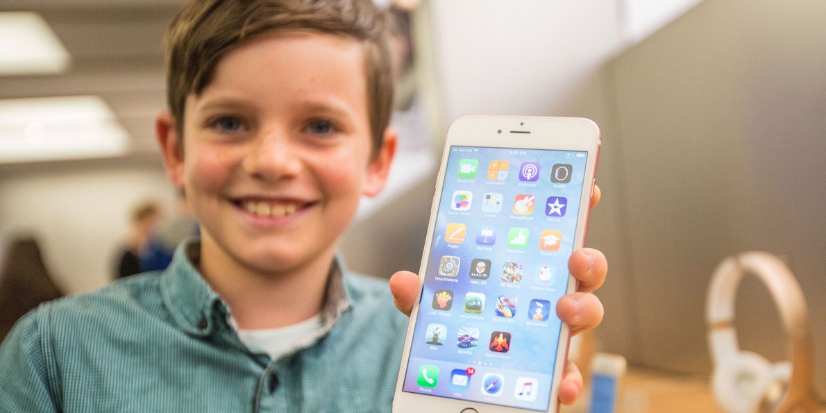 Lettera choc di due grandi azionisti «L’iPhone rende dipendenti i bimbi»