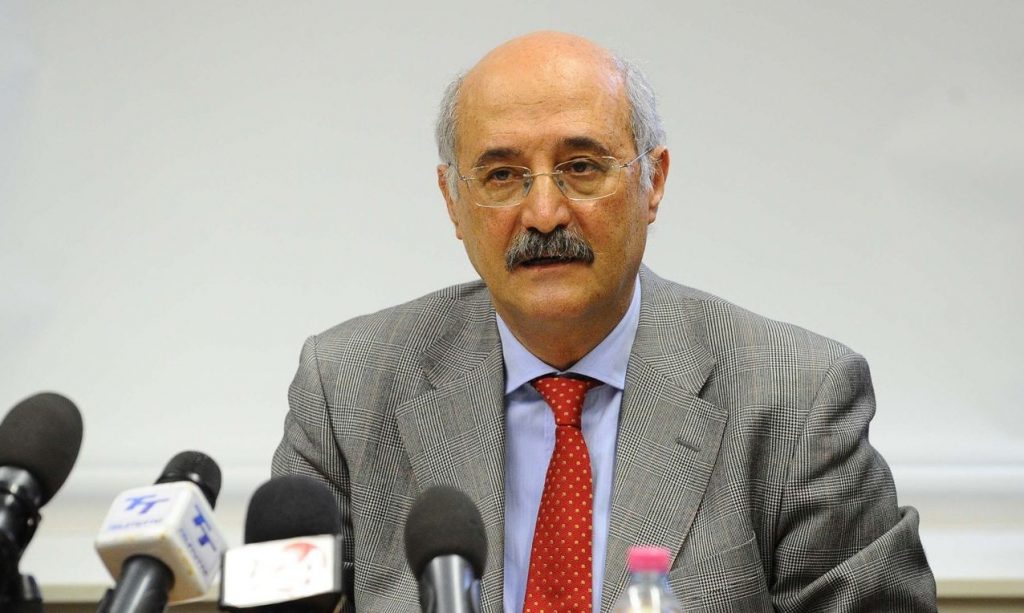 Procuratore di Brescia, l’annuncio «Ferie per stare vicino a mio figlio»