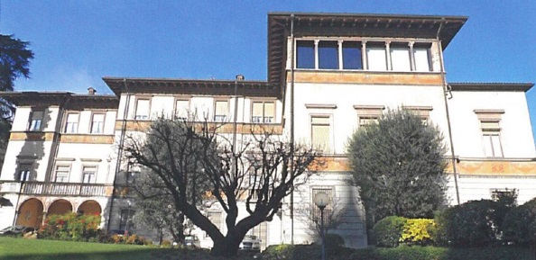La casa del vescovo di Bergamo Da diciassette secoli sul Colle
