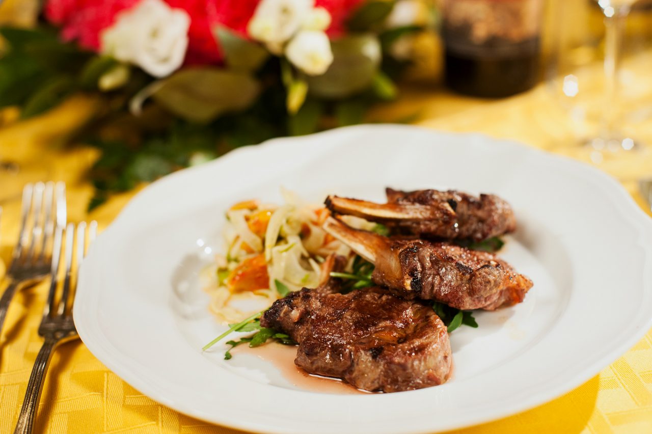 Pasqua, il 17% sceglie il ristorante Tutto esaurito: numerosi gli stranieri